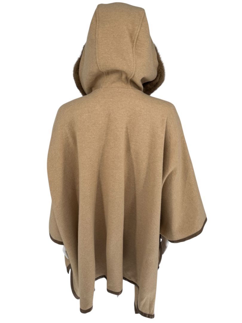 Agnona Camel Cashmere Cape with Fur Trim & Hood – One Size- NEW