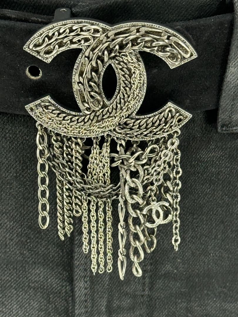 Chanel Ruthenium Chain-Fringe CC Belt – Black Suede – Very Good Condition