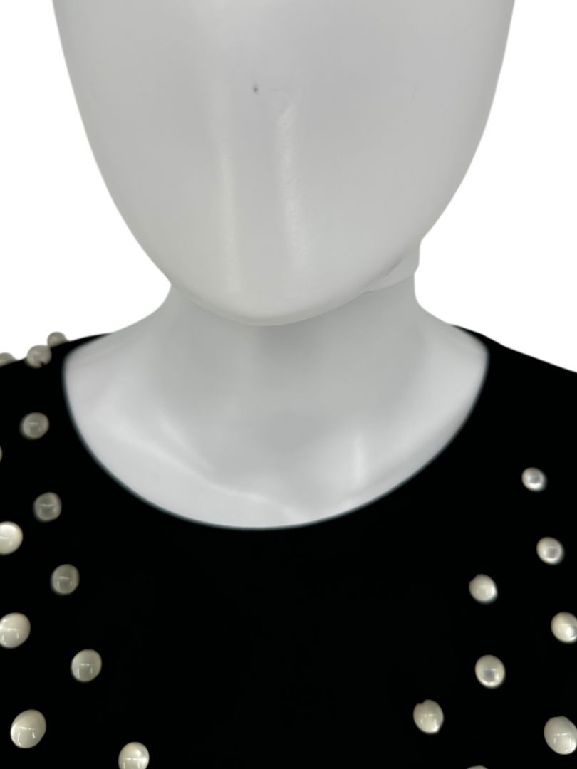 Pamella Roland Black Sleeveless Shift Dress with Pearl Embellishments – Large