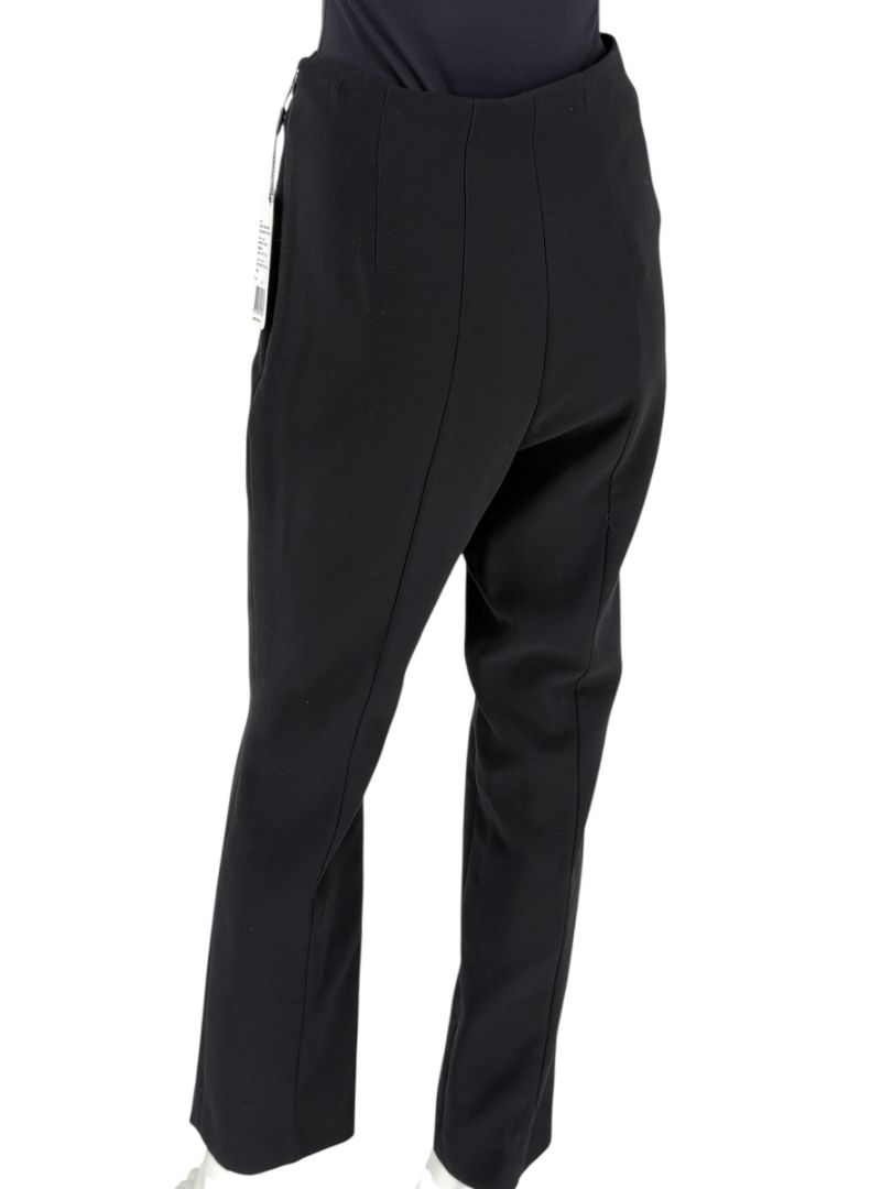 Akris Punto Black Cropped Pants with Velvet Side Stripe – Size US 8