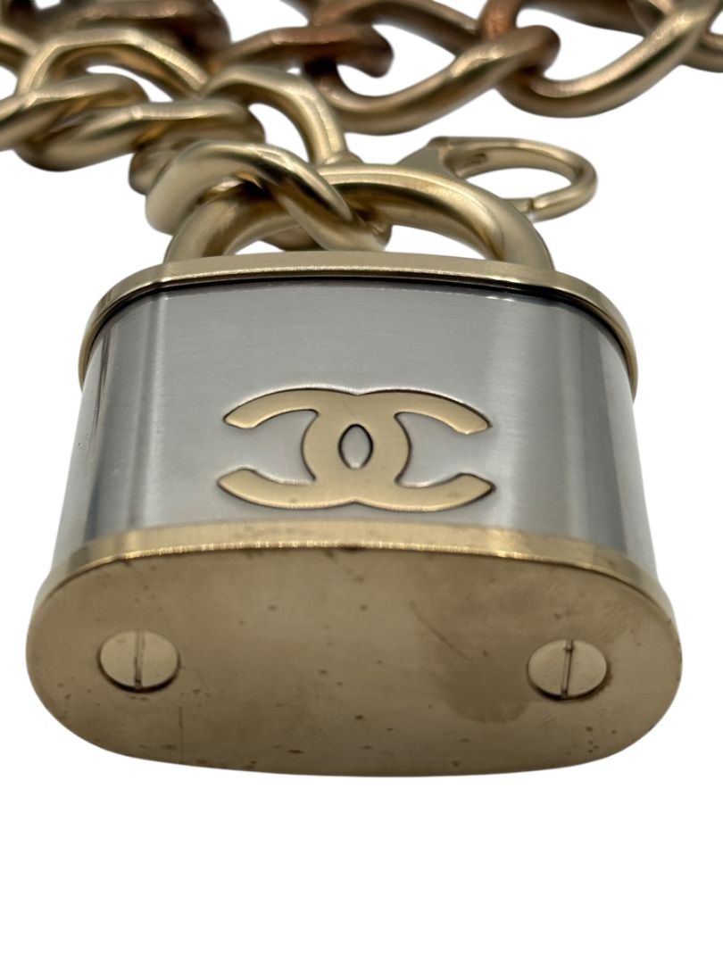 CHANEL Fall 2014 Oversized Padlock Chain-Link Belt