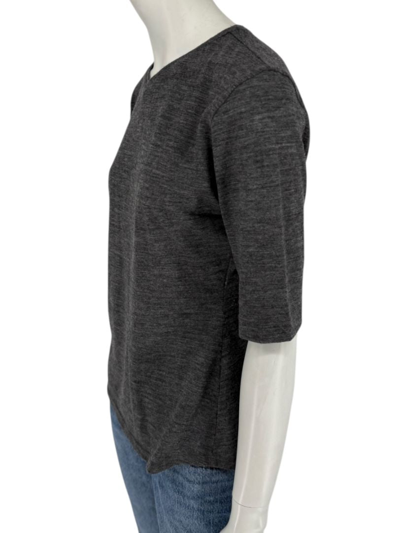 René Lezard Charcoal Gray V-Neck Knit Top – Large