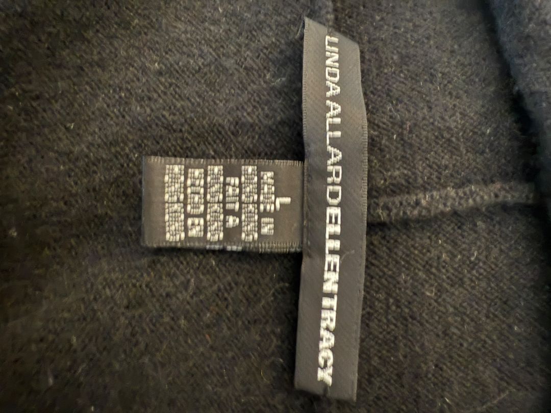 Linda Allard Ellen Tracy Black Wool Sleeveless Wrap Vest – Size L