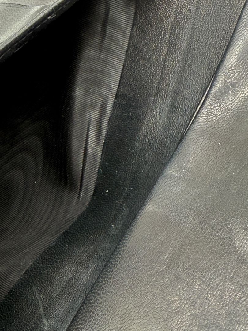 CHANEL Vintage Patent Leather CC Long Wallet – Black