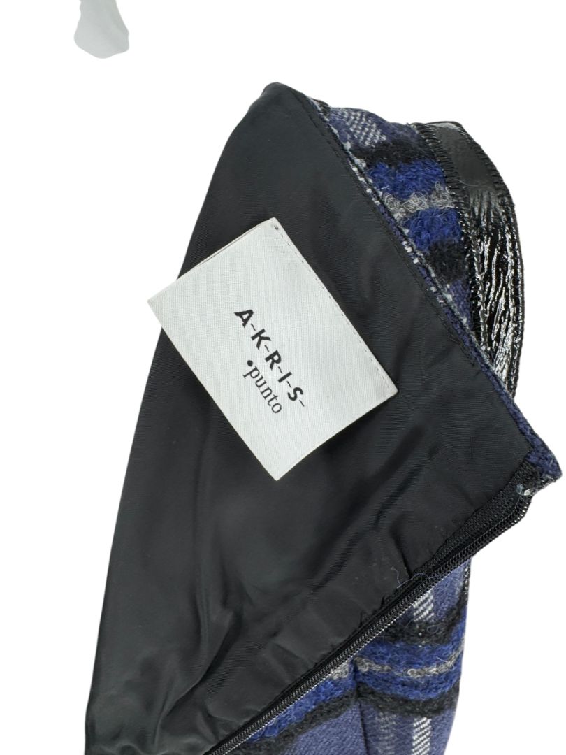 Akris Punto Blue and Gray Textured Plaid Sleeveless Dress – Size 12