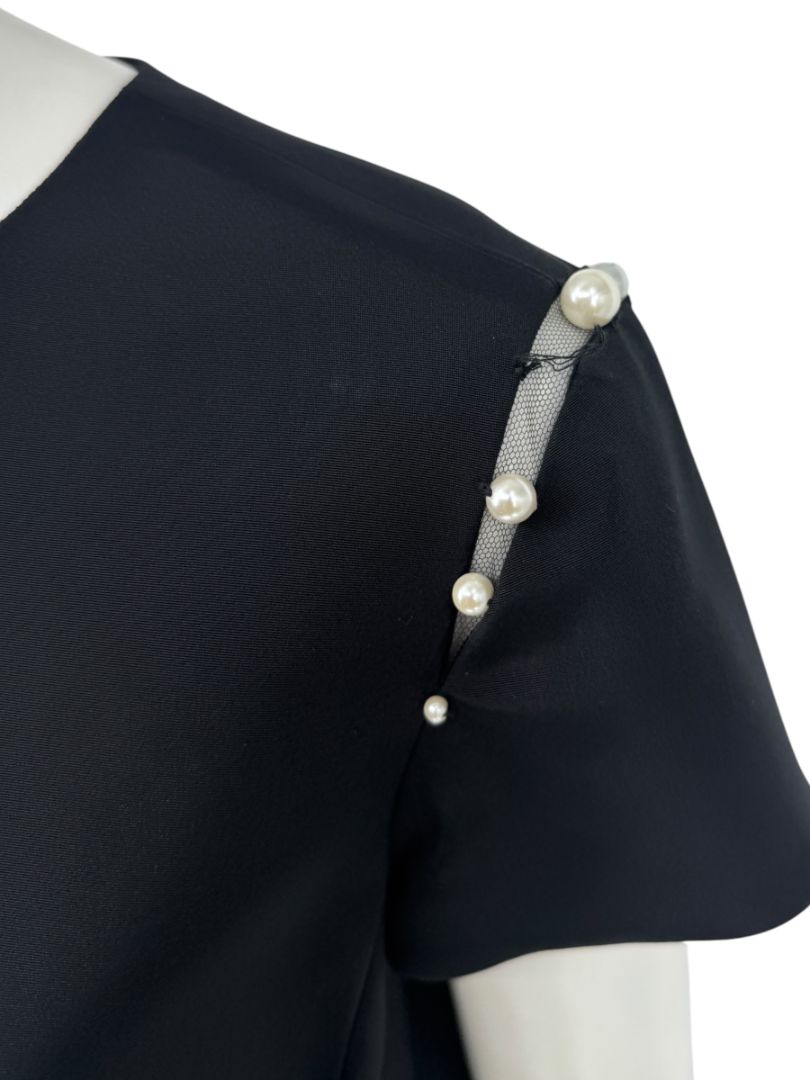 Pamella Roland Black Pearl-Trim Sleeve Handkerchief Hem Dress – Large