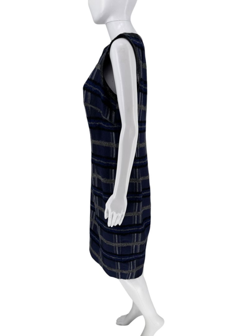 Akris Punto Blue and Gray Textured Plaid Sleeveless Dress – Size 12