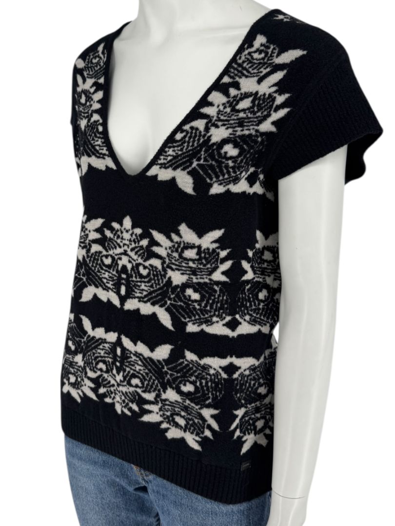 Chanel Black & Ivory Wool-Blend Deep V-Neck Sweater – Size FR 44