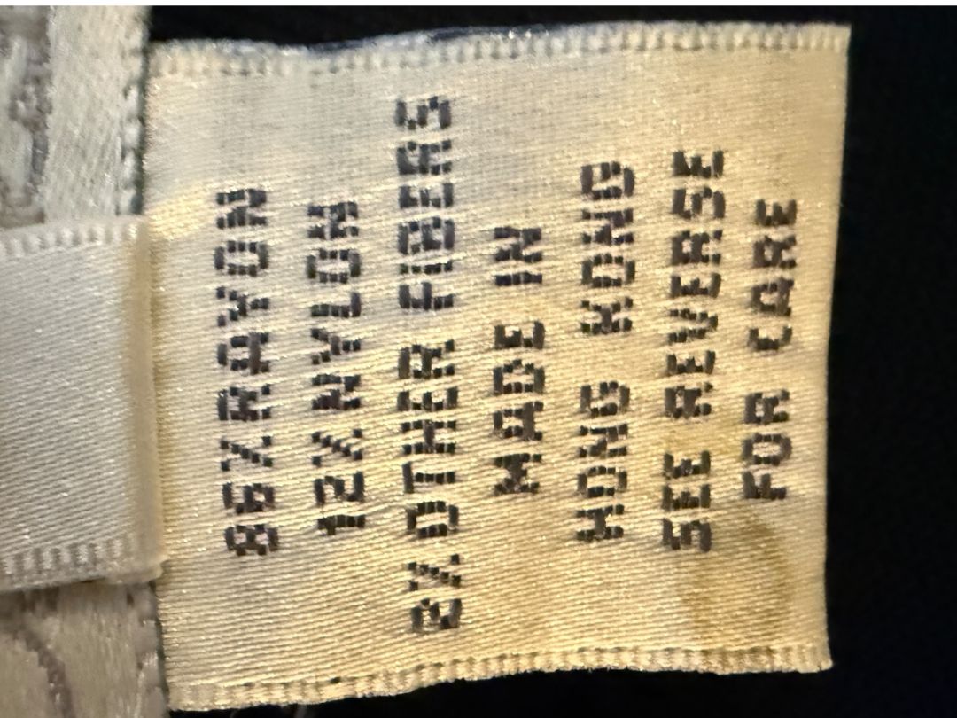 Oscar Navy Rayon-Nylon Knit Cardigan – Size L