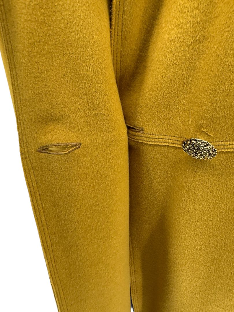 Pamella Roland Mustard Wool Cape Style Coat with Gold Buttons – Large