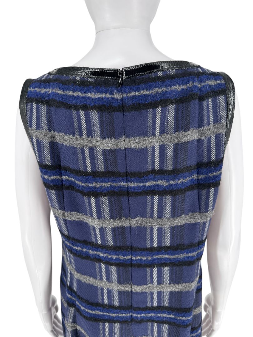 Akris Punto Blue and Gray Textured Plaid Sleeveless Dress – Size 12