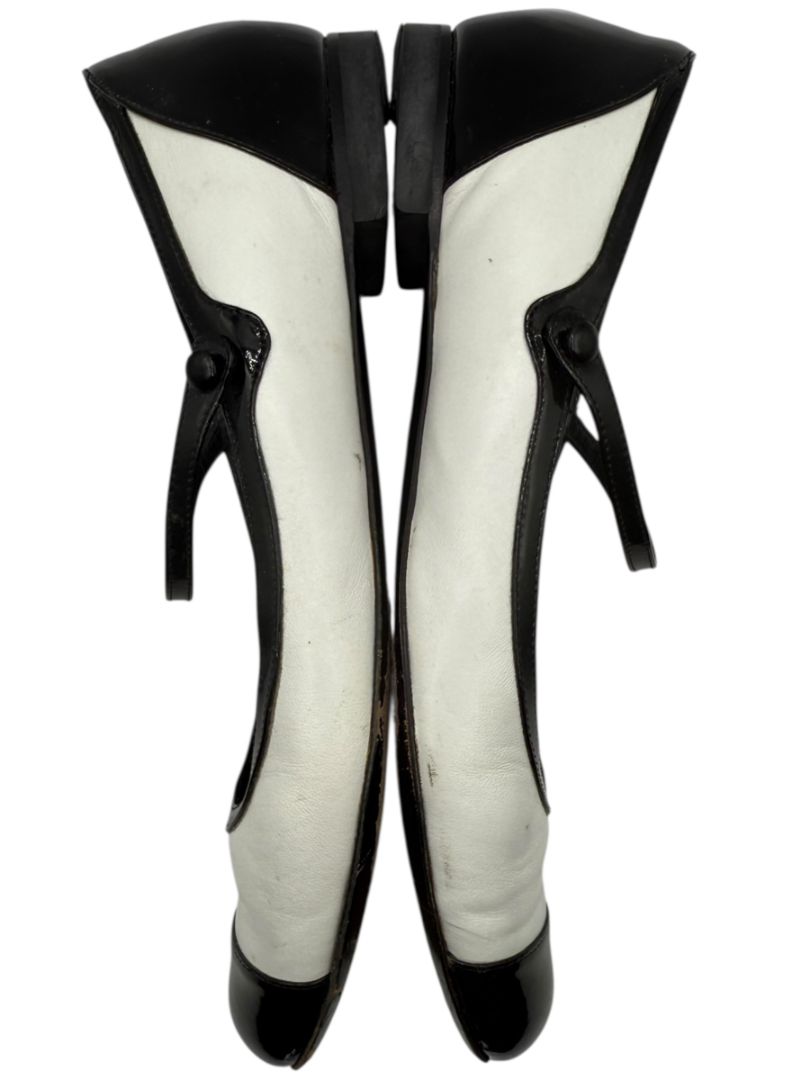 Fendi Black & White Leather Mary Jane Ballet Flats – Size 41