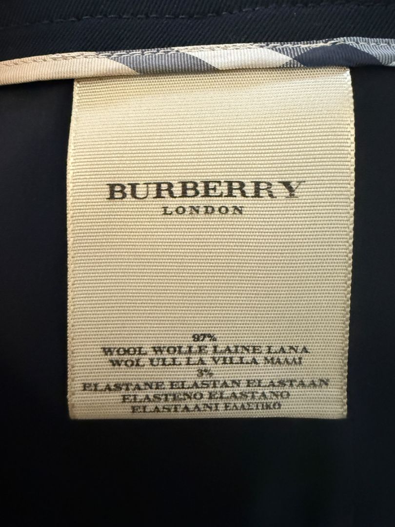 Burberry London Slim Fit Wool Blend Pencil Skirt - USA 12