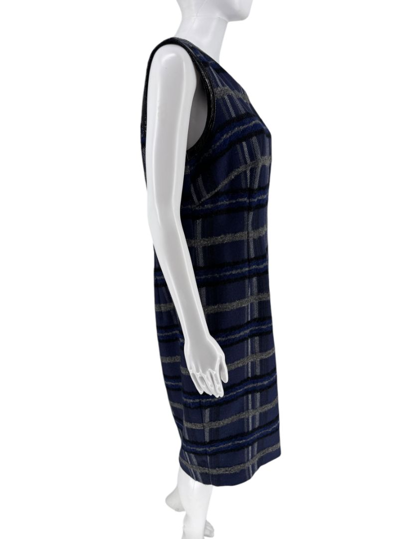Akris Punto Blue and Gray Textured Plaid Sleeveless Dress – Size 12