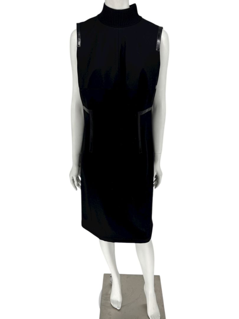 Akris Punto Women’s Black Wool Sleeveless Dress – Size 12