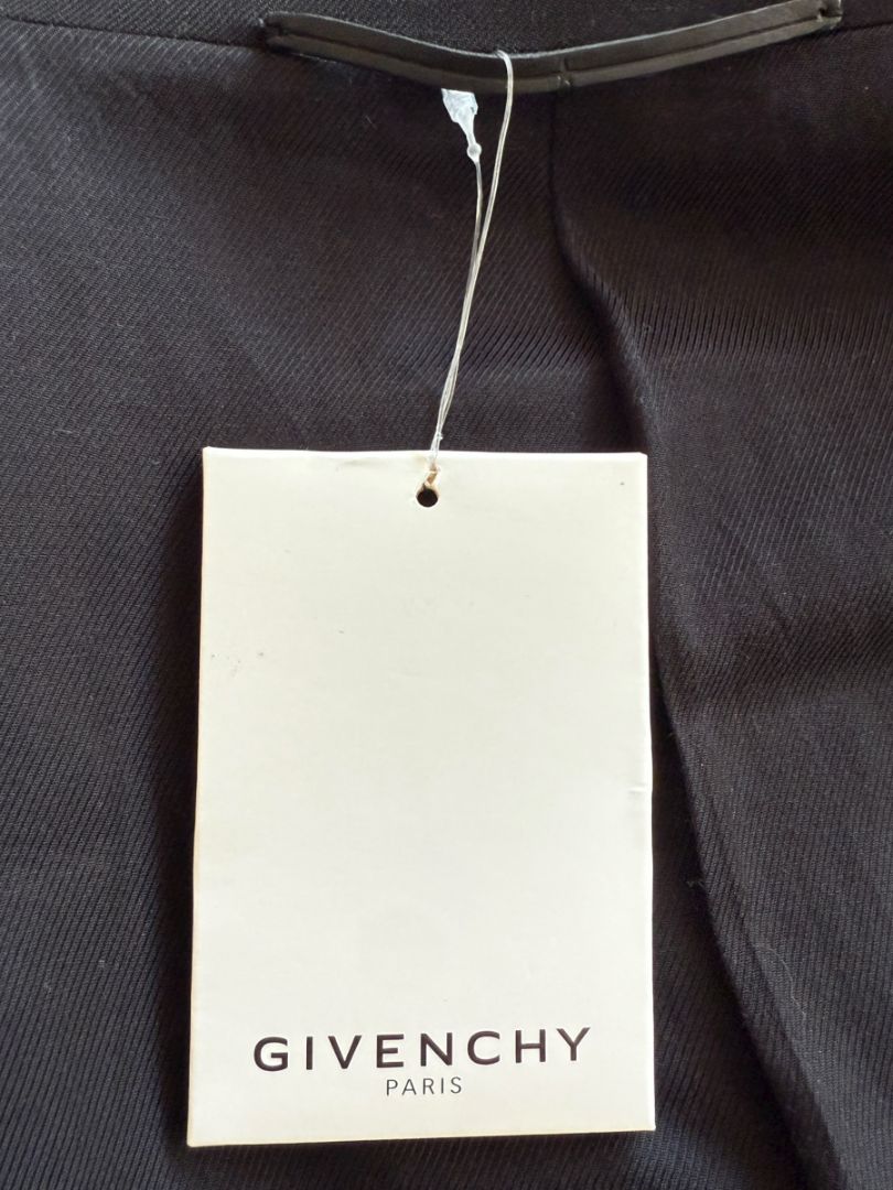 Givenchy Paris Men’s Black Wool Blazer – Size EU 52 - Made in Italy – New with Tags