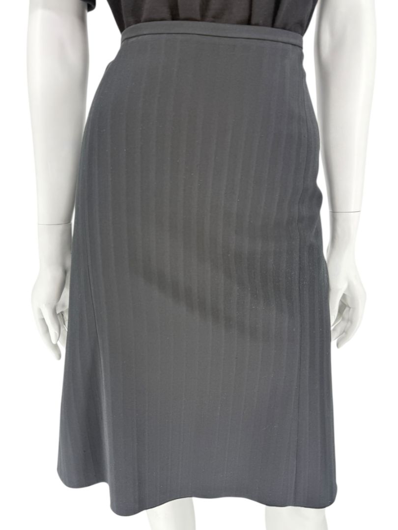 Armani Collezioni Charcoal Pinstripe Flounce-Hem Skirt – Size 12 (IT 48)