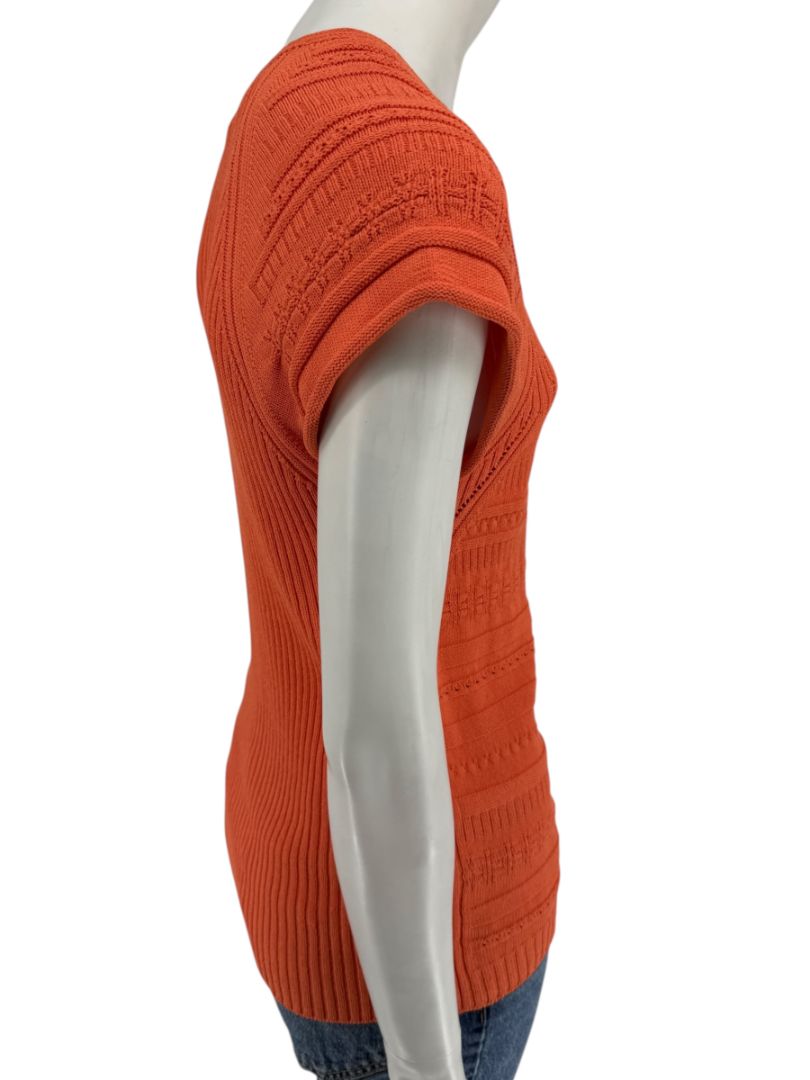 Les Copains Orange Textured Knit Short Sleeve Sweater – Size 48