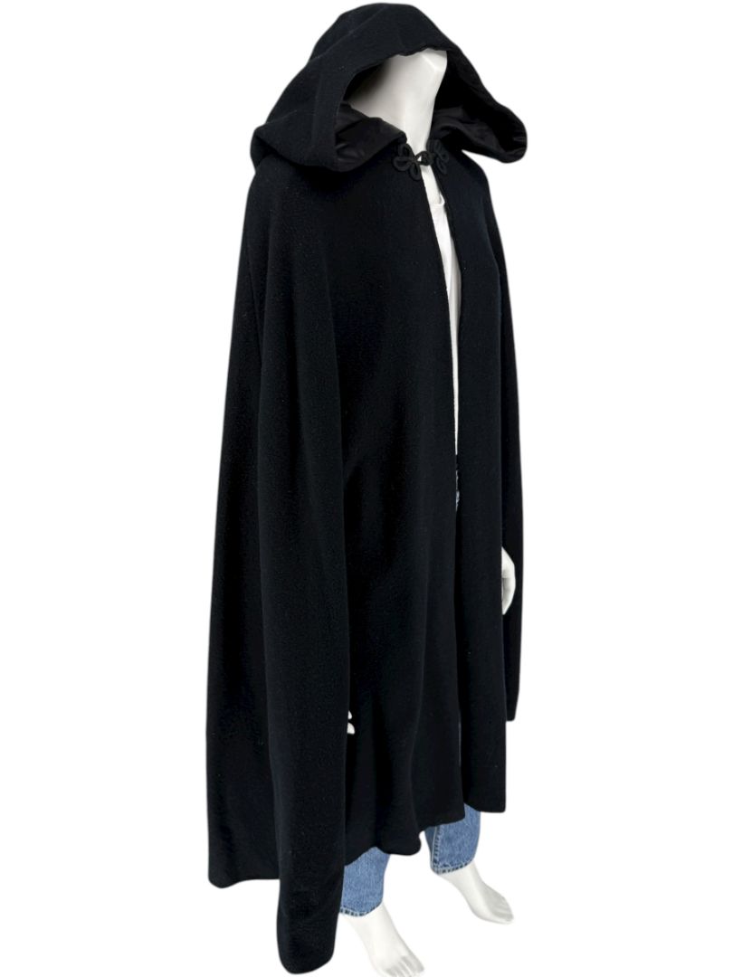 Black Wool Hooded Cape with Silk-Lined Interior – Large
