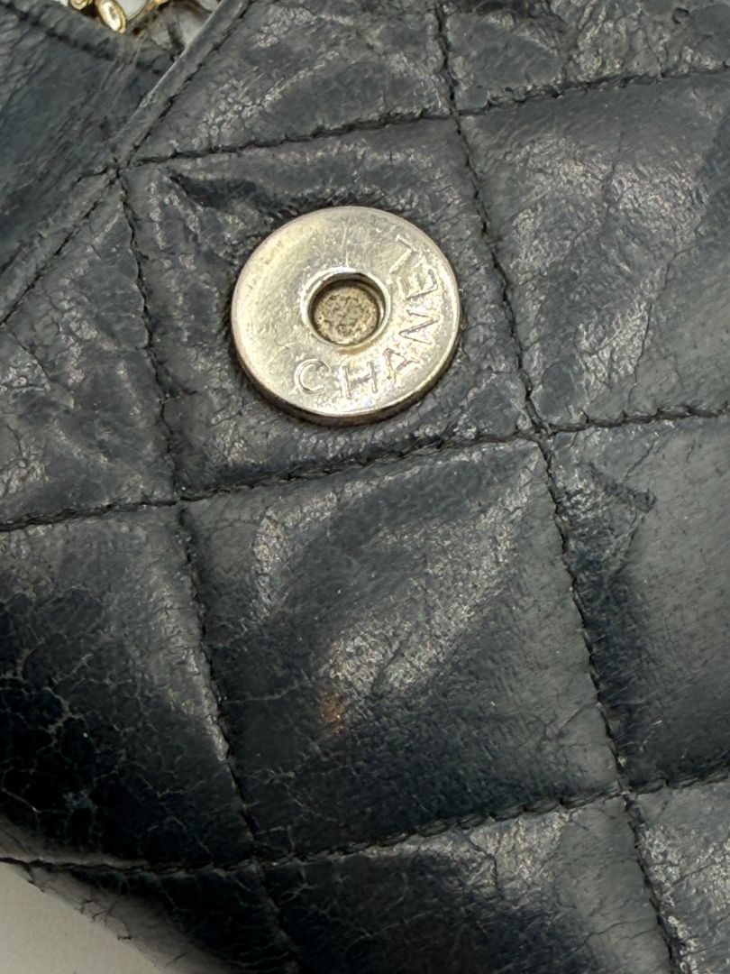 Chanel Vintage Black Quilted Leather Cell Phone Holder – Silver-Tone Hardware