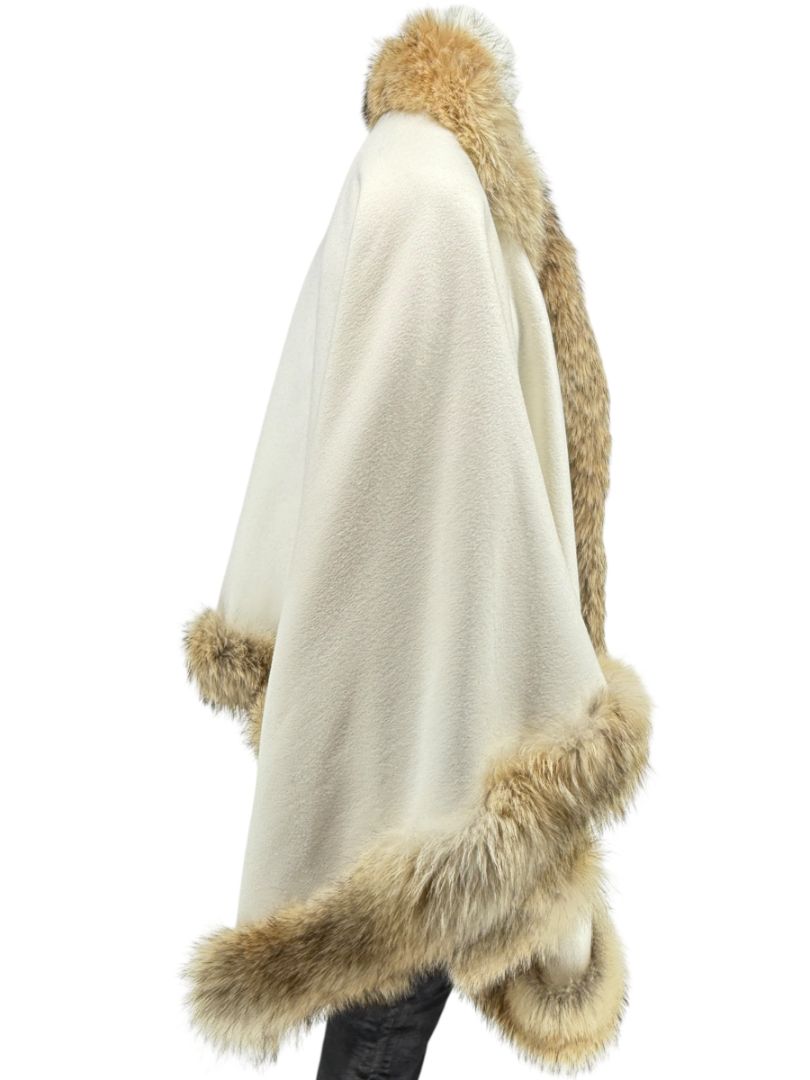 Pamella Roland Ivory Wool Cape Jacket with Natural Fur Trim – O/S