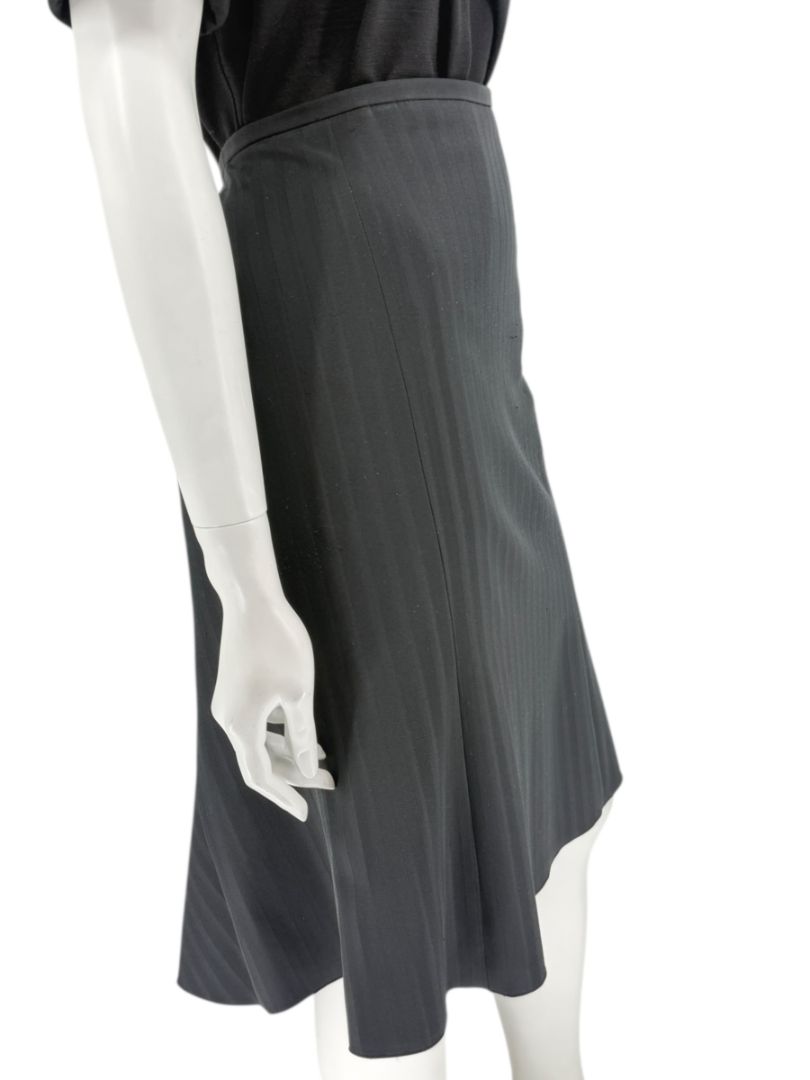 Armani Collezioni Charcoal Pinstripe Flounce-Hem Skirt – Size 12 (IT 48)
