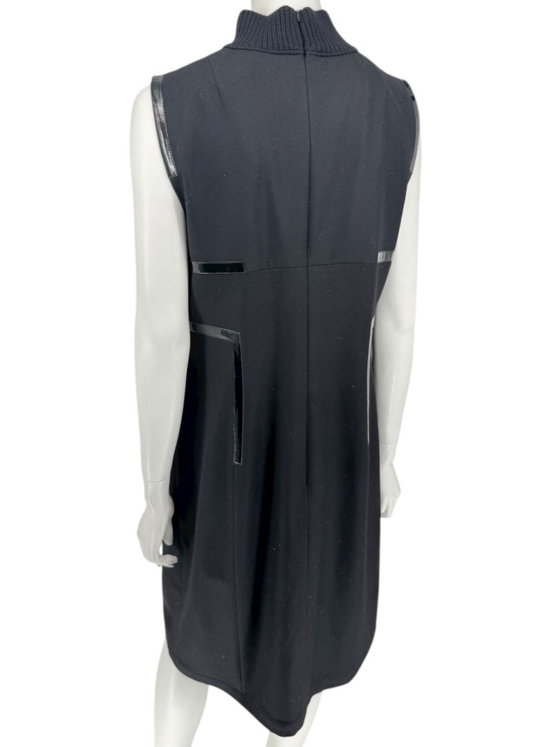 Akris Punto Women’s Black Wool Sleeveless Dress – Size 12