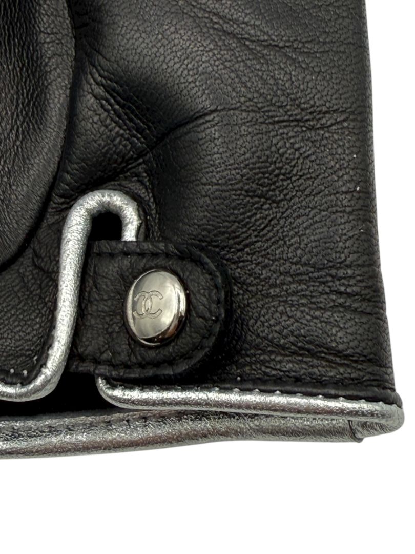 Chanel Quilted Lambskin Beaded CC Fingerless Gloves – Size 7½ – Excellent Preowned Condition (Rare)