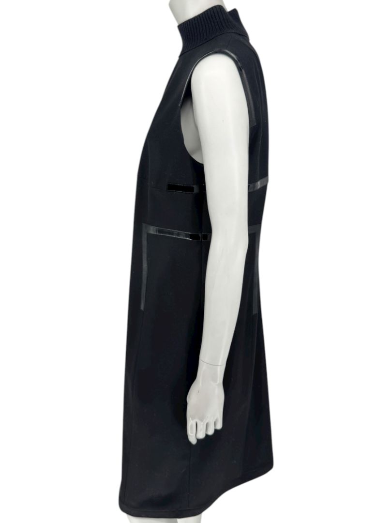 Akris Punto Women’s Black Wool Sleeveless Dress – Size 12