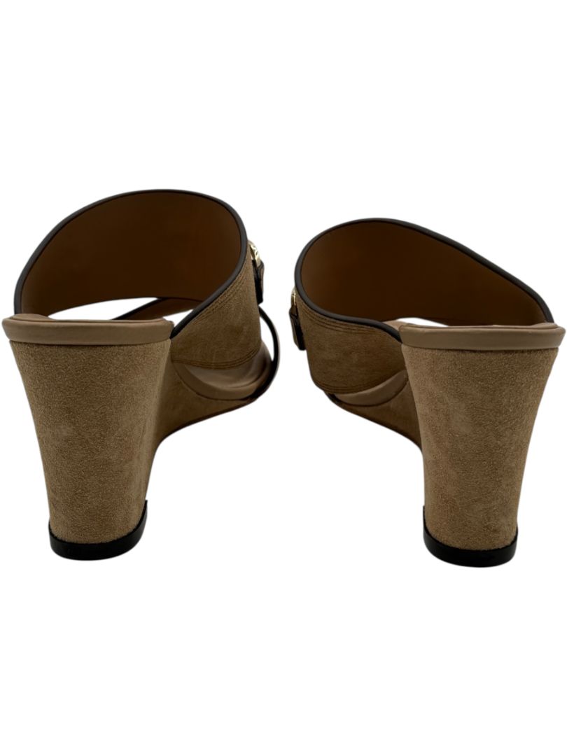 Salvatore Ferragamo Tan Leather & Suede Wedge Sandals – Size 9