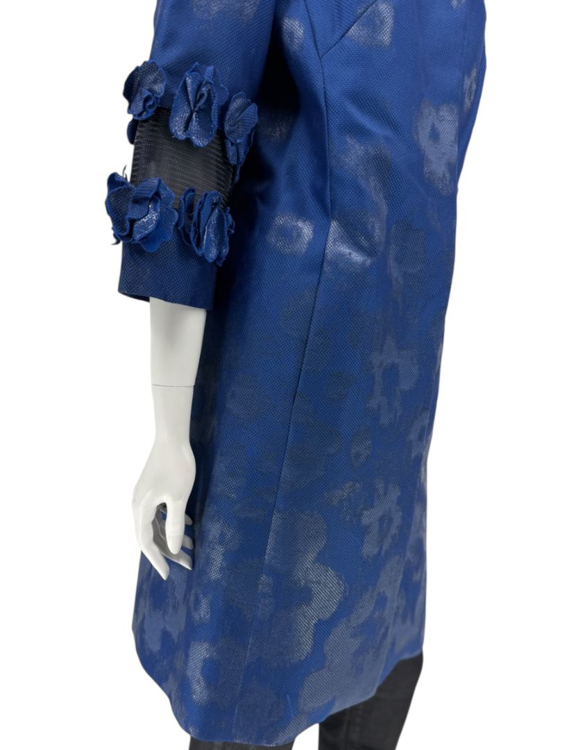Pamella Roland Blue Textured Floral Embellished Coat – Large