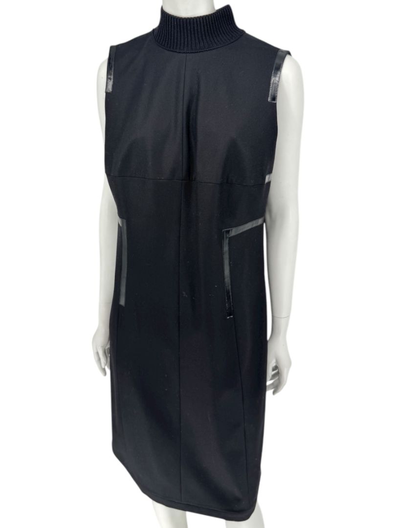 Akris Punto Women’s Black Wool Sleeveless Dress – Size 12