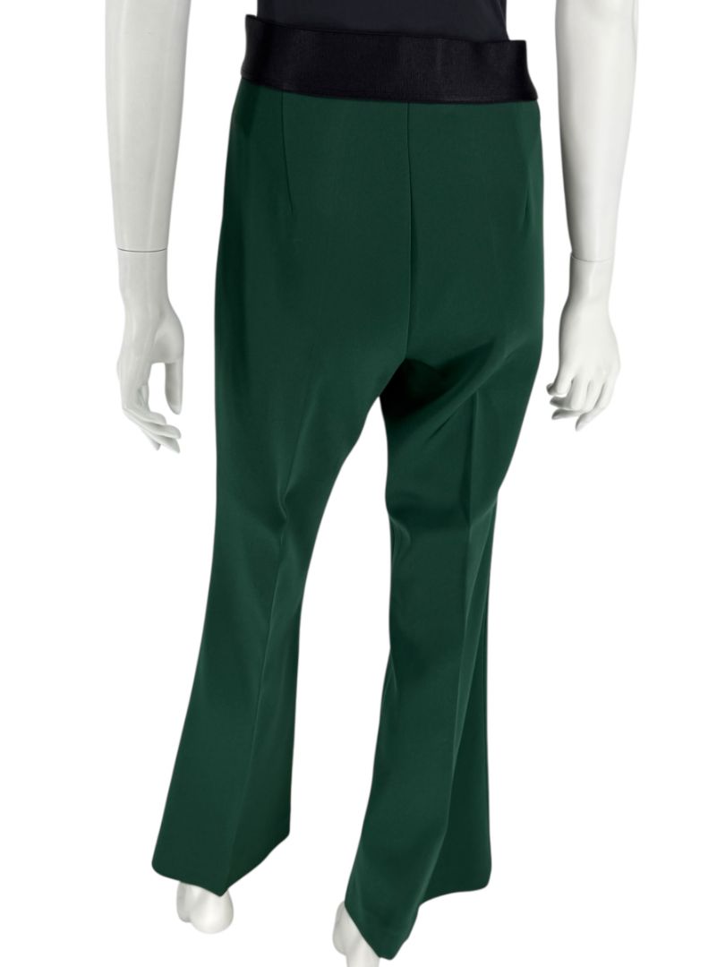 Pamella Roland Green Pantsuit with Embellished Blazer – Large