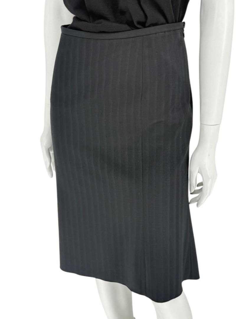 Armani Collezioni Charcoal Pinstripe Flounce-Hem Skirt – Size 12 (IT 48)
