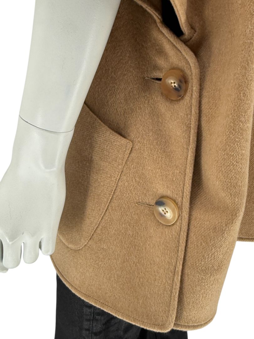 Pamella Roland Camel Wool Cape Style Jacket with Buttons – O/S