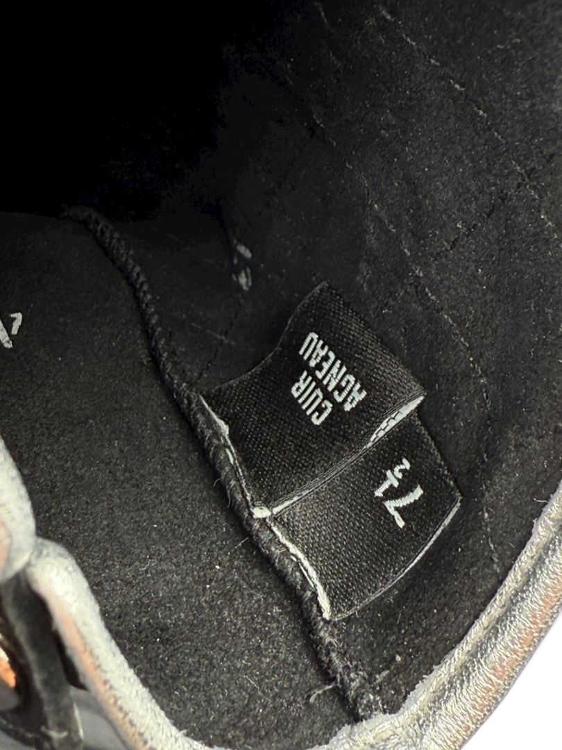 Chanel Quilted Lambskin Beaded CC Fingerless Gloves – Size 7½ – Excellent Preowned Condition (Rare)