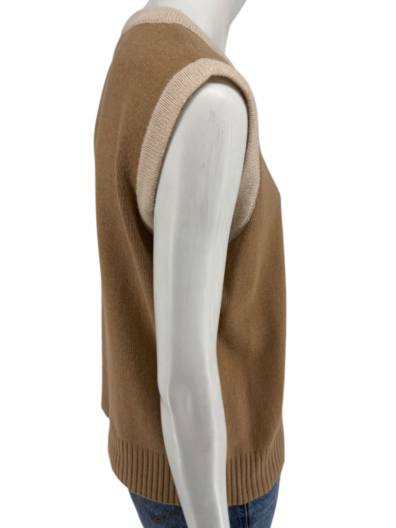 Misselle Les Copains Tan Embellished Crest Sweater Vest – Size L