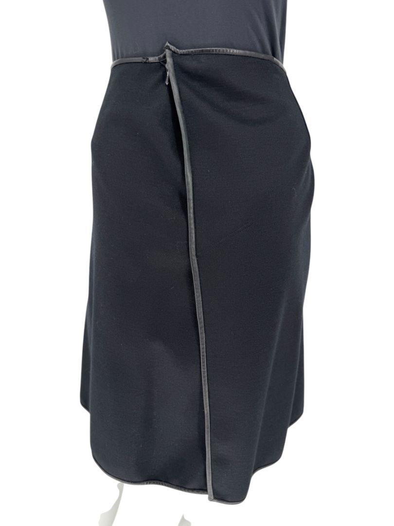 Douglas Hannant Black Wool Wrap-Style Skirt with Nappa Leather Trim – Size 14