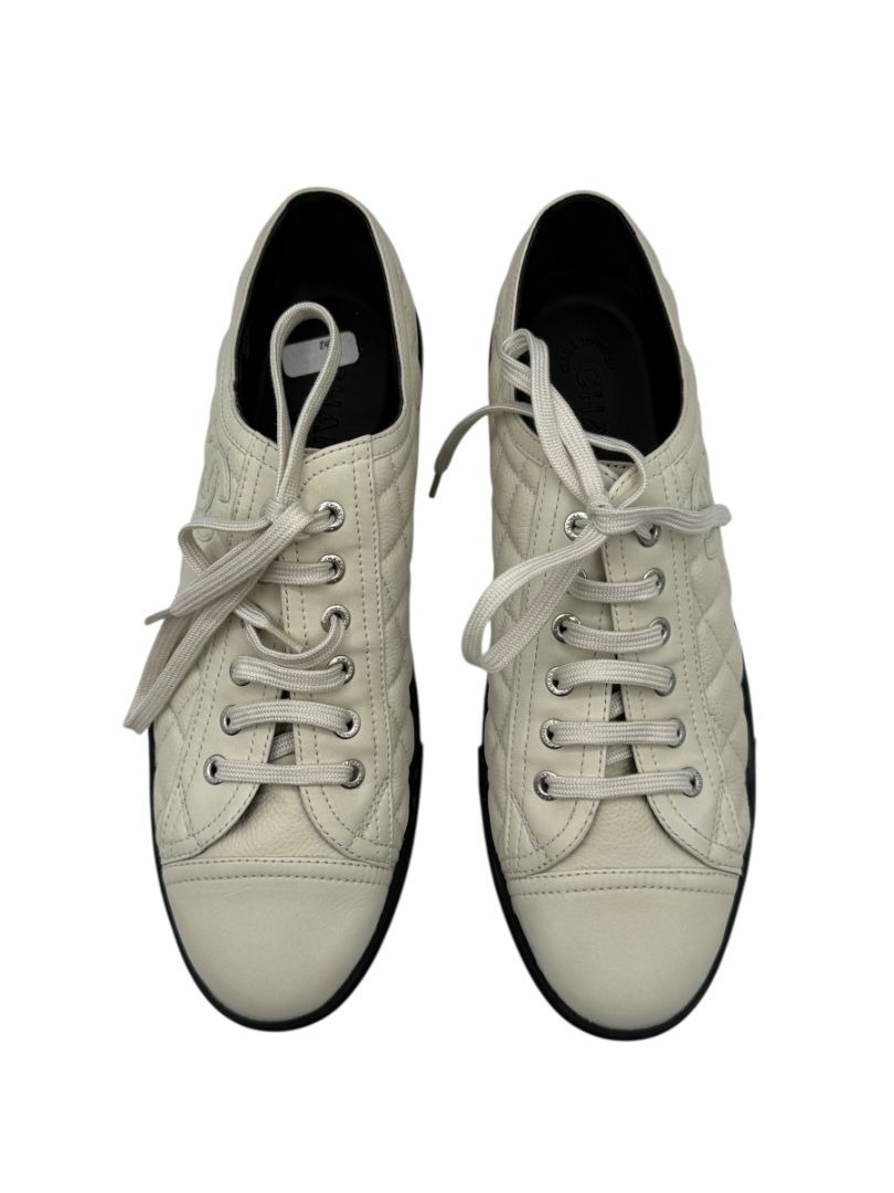 BNIB CHANEL Caviar Quilted CC Sneakers in Dark White – Size 40