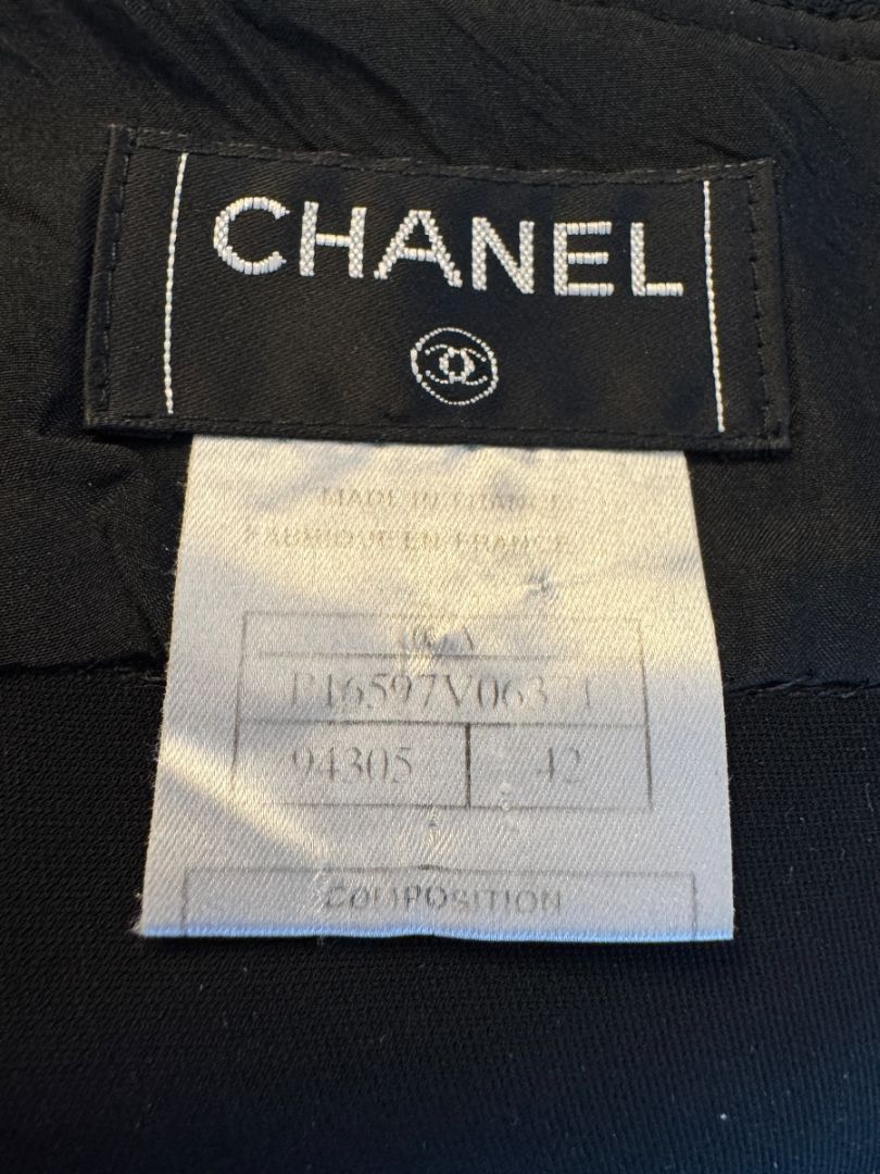 Chanel Black Flounce-Hem Skirt – Size FR 42 (US 10)