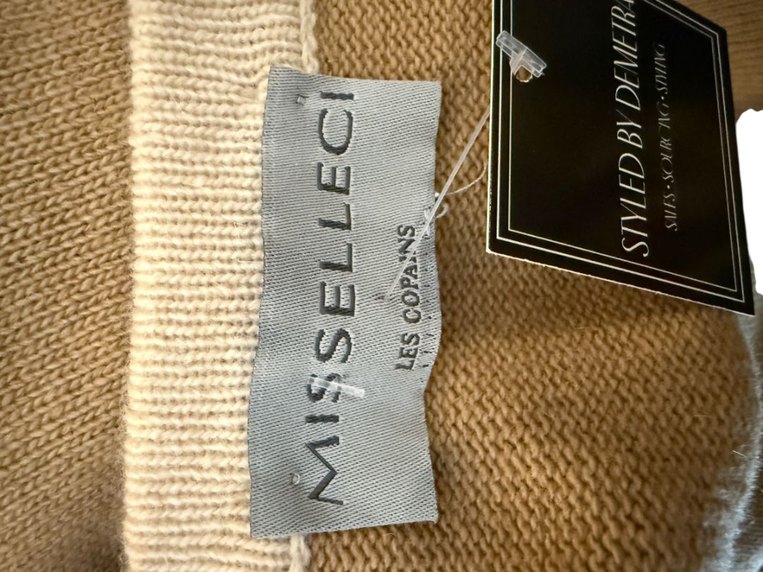 Misselle Les Copains Tan Embellished Crest Sweater Vest – Size L