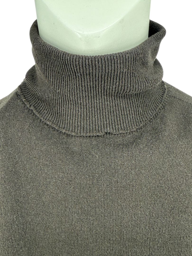 Max Mara Sleeveless Brown Turtleneck Top – Size Large