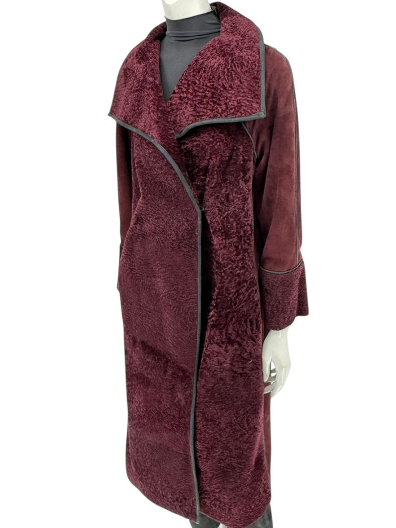 Pamella Roland Burgundy Shearling Cape Style Jacket with Leather Trim – Large
