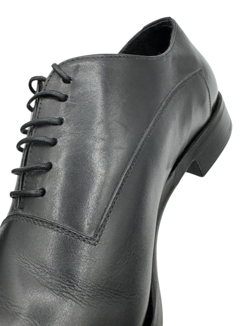 Prada Black Leather Perforated Oxford Shoes – Size 6.5 Men's