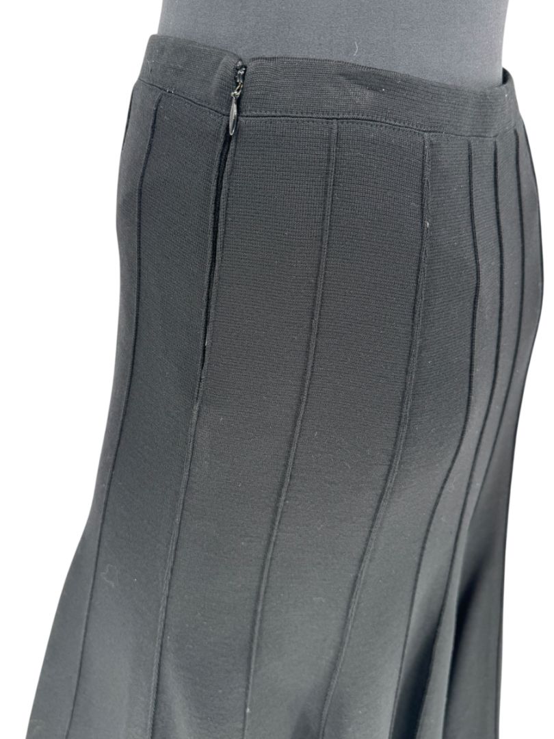 Lida Baday Black Wool Knit Fluted Skirt – Size 12