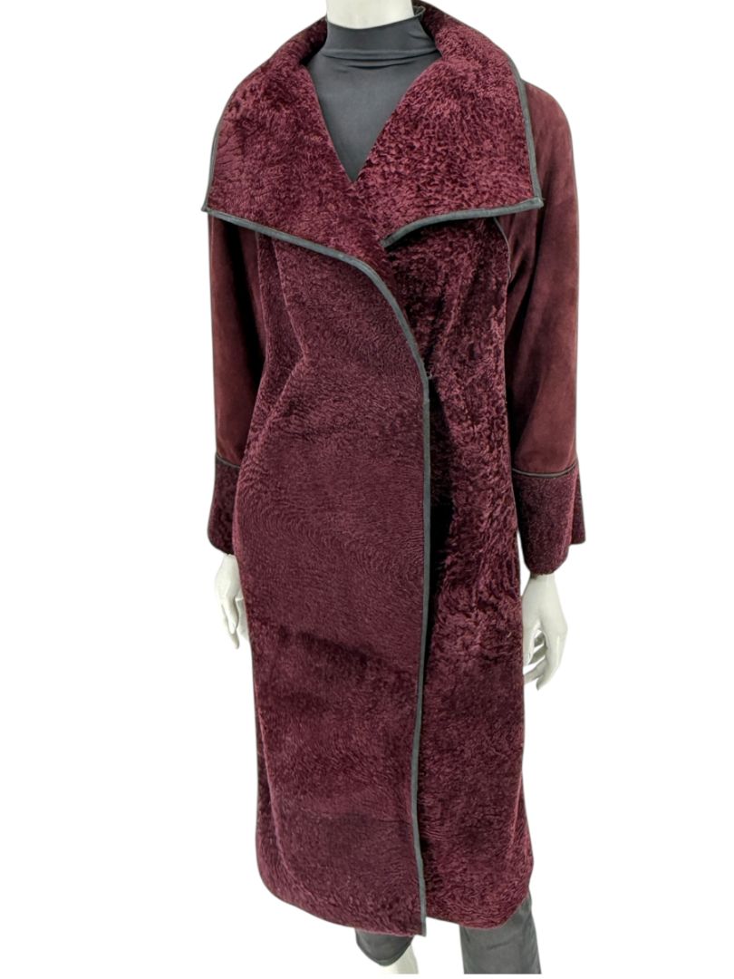 Pamella Roland Burgundy Shearling Cape Style Jacket with Leather Trim – Large