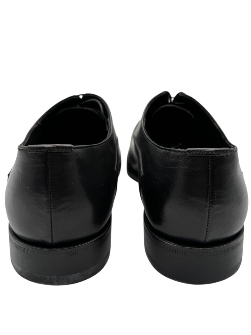 Prada Black Leather Perforated Oxford Shoes – Size 6.5 Men's