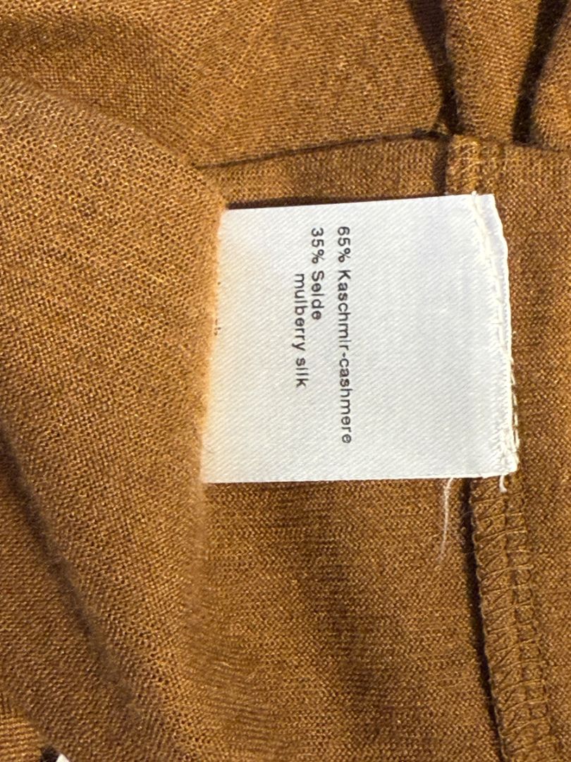 Akris Caramel Cashmere-Silk Turtleneck – Size 12