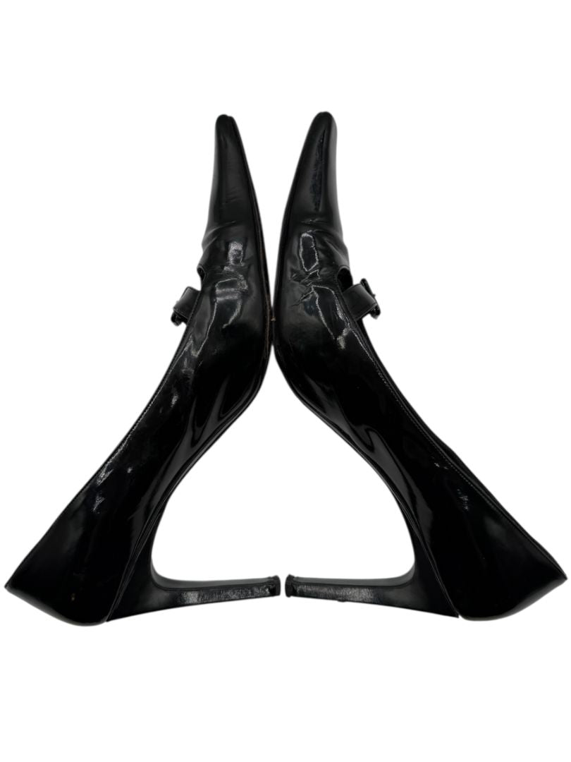 Vera Wang Black Patent Leather Buckle Heels – Size 10