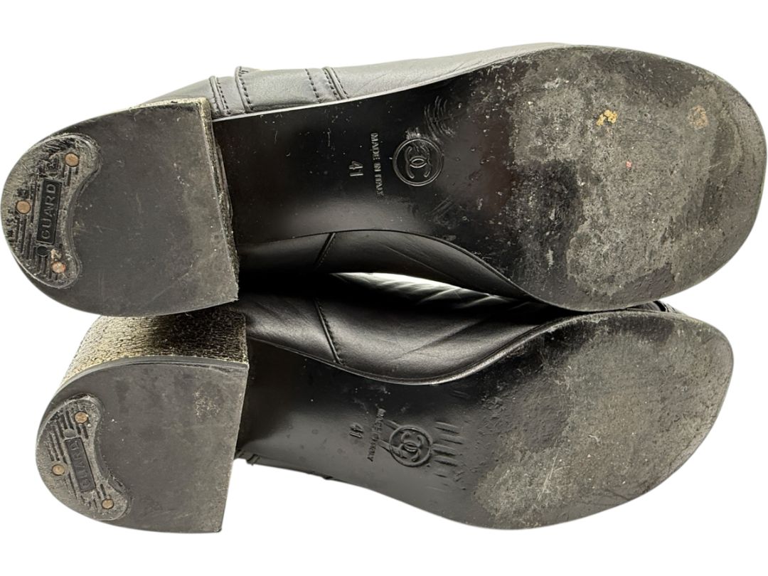 Chanel Black Leather & Patent Cap Toe Boots with Pearl Button Detail – Size 41